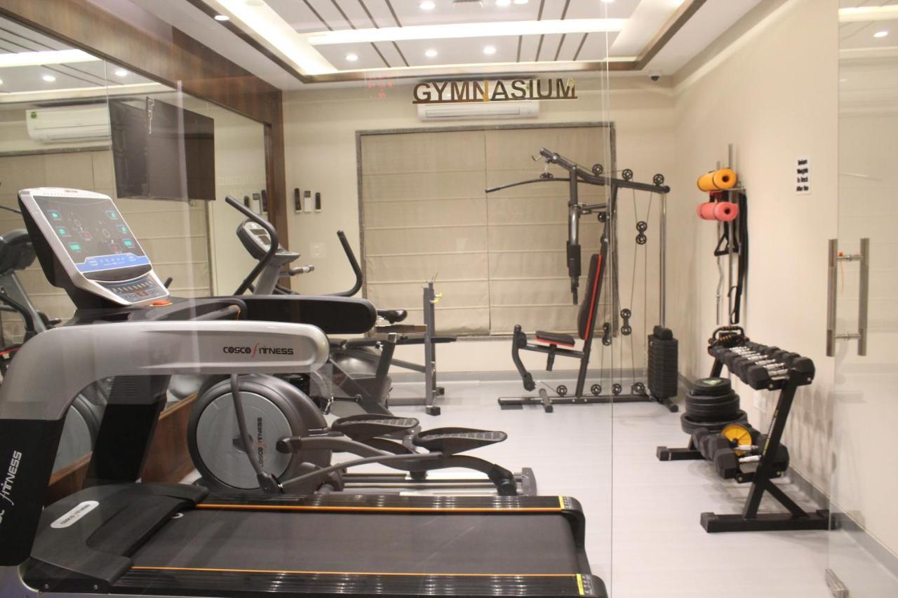 Hotel Rajhans Abhinandan Bhopal Eksteriør billede