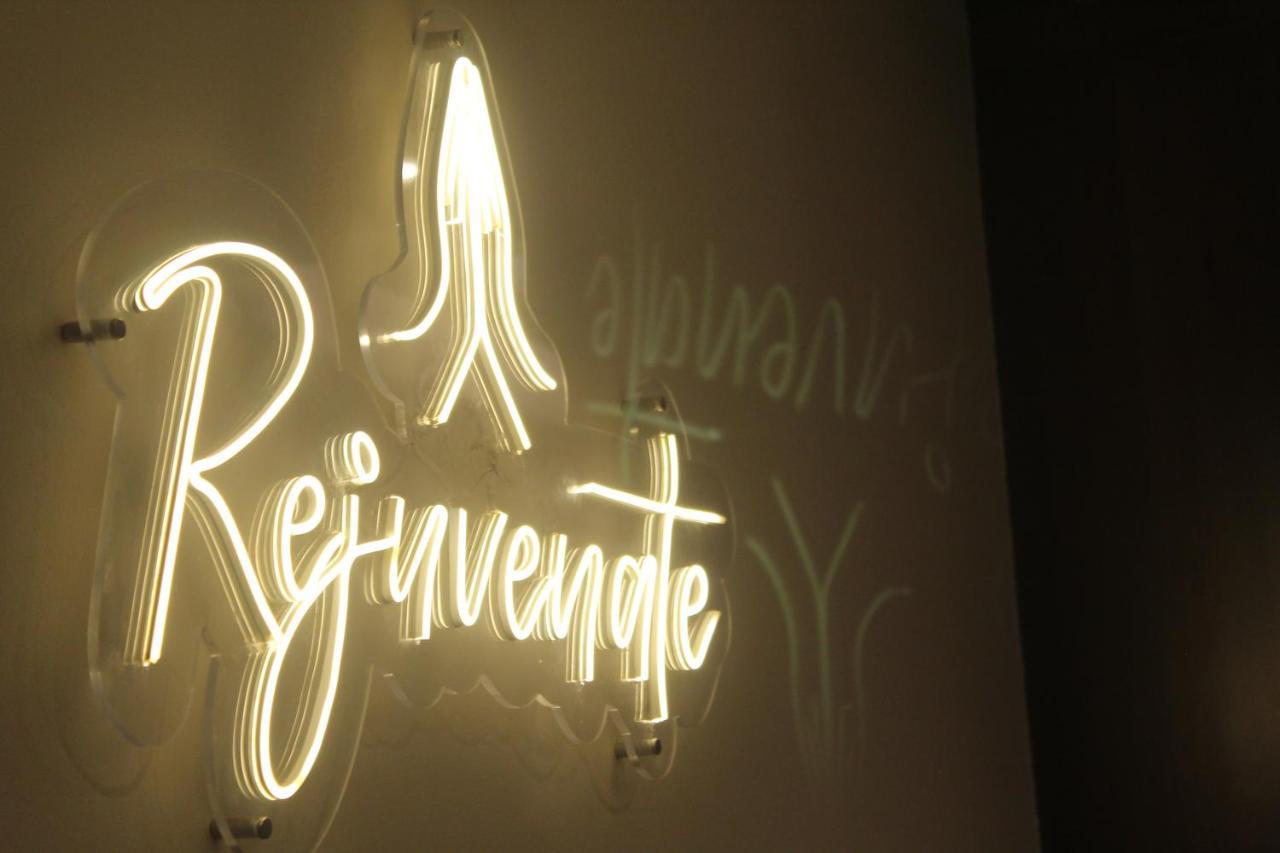 Hotel Rajhans Abhinandan Bhopal Eksteriør billede